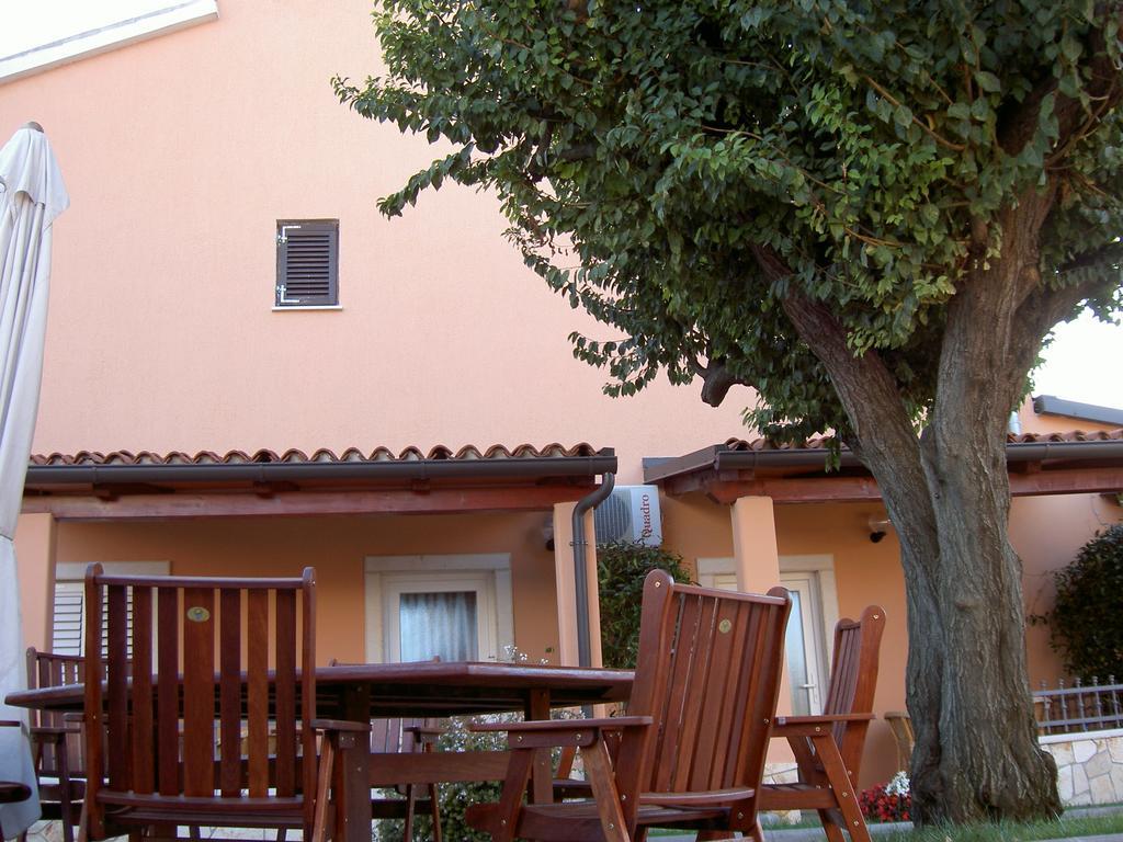 Apartments Kori Фунтана Номер фото