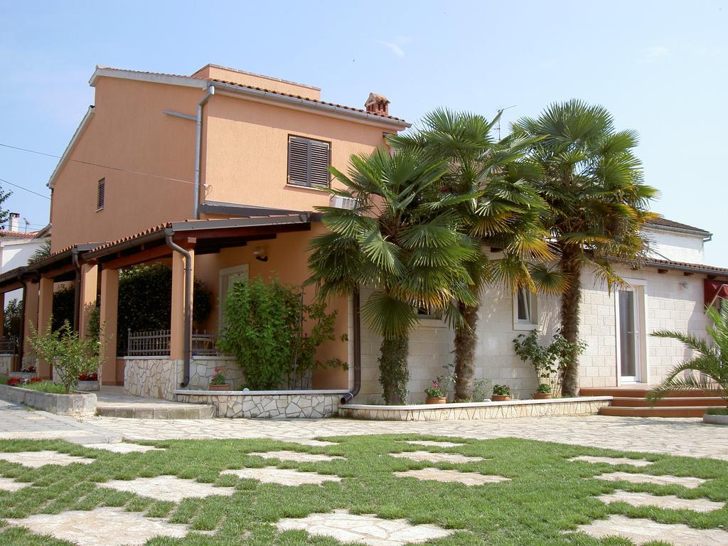 Apartments Kori Фунтана Экстерьер фото