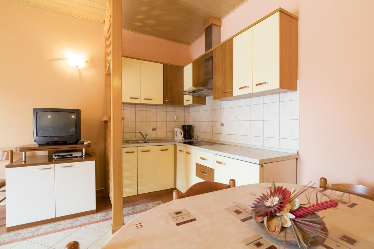 Apartments Kori Фунтана Экстерьер фото