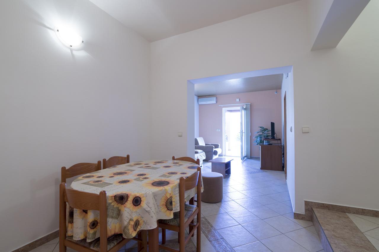 Apartments Kori Фунтана Экстерьер фото